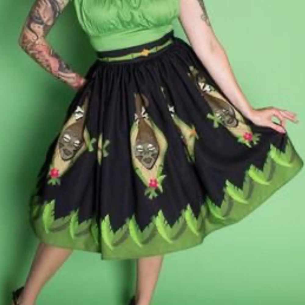 Denialle Von Fitch x The Oblong Box Shop Shrunken Heads Tiki Pinup Skirt XL - Picture 16 of 16